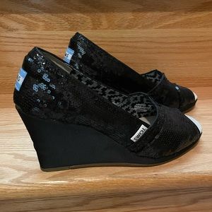 TOMS wedge open toe shoes :)